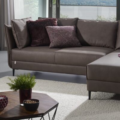 ponsel_day_bed_1